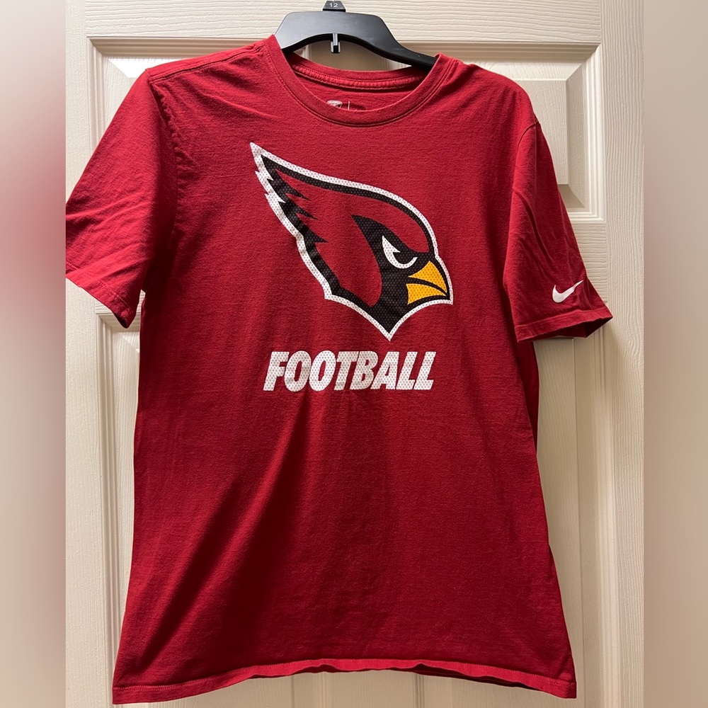 Men’s large Nike Arizona Cardinals football t-shirt